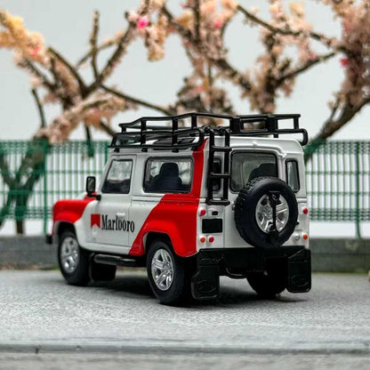 Master 1:64 Land Rover Defender 90 Jouets moulés sous pression Modèles de voitures Miniature Hobby Cadeaux à collectionner avec accessoires