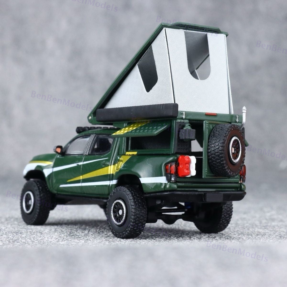 Model 1:64 Collectible Toyota Tacoma Off-Road Camper GCD Car Diecast Gifts