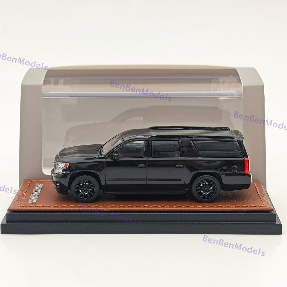 GOC 1:64 Chevrolet Suburban 2015 Full Sized SUV Customized Ver