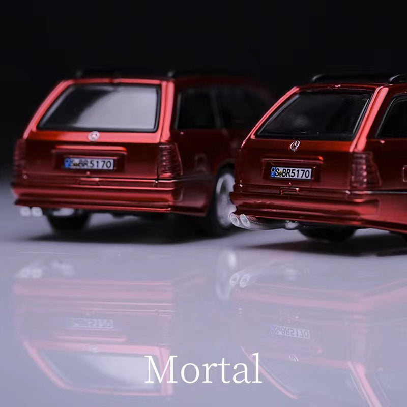 Mortal 1:64 Mercedes-Benz S124 Travel Diecast Toys Car Models Collection Gifts Metallic Red/Silver