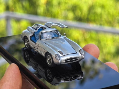 YS Model YS 1:64 300SLR Uhlenhaut Silver Diecast Model Car Limited Edition Collectible