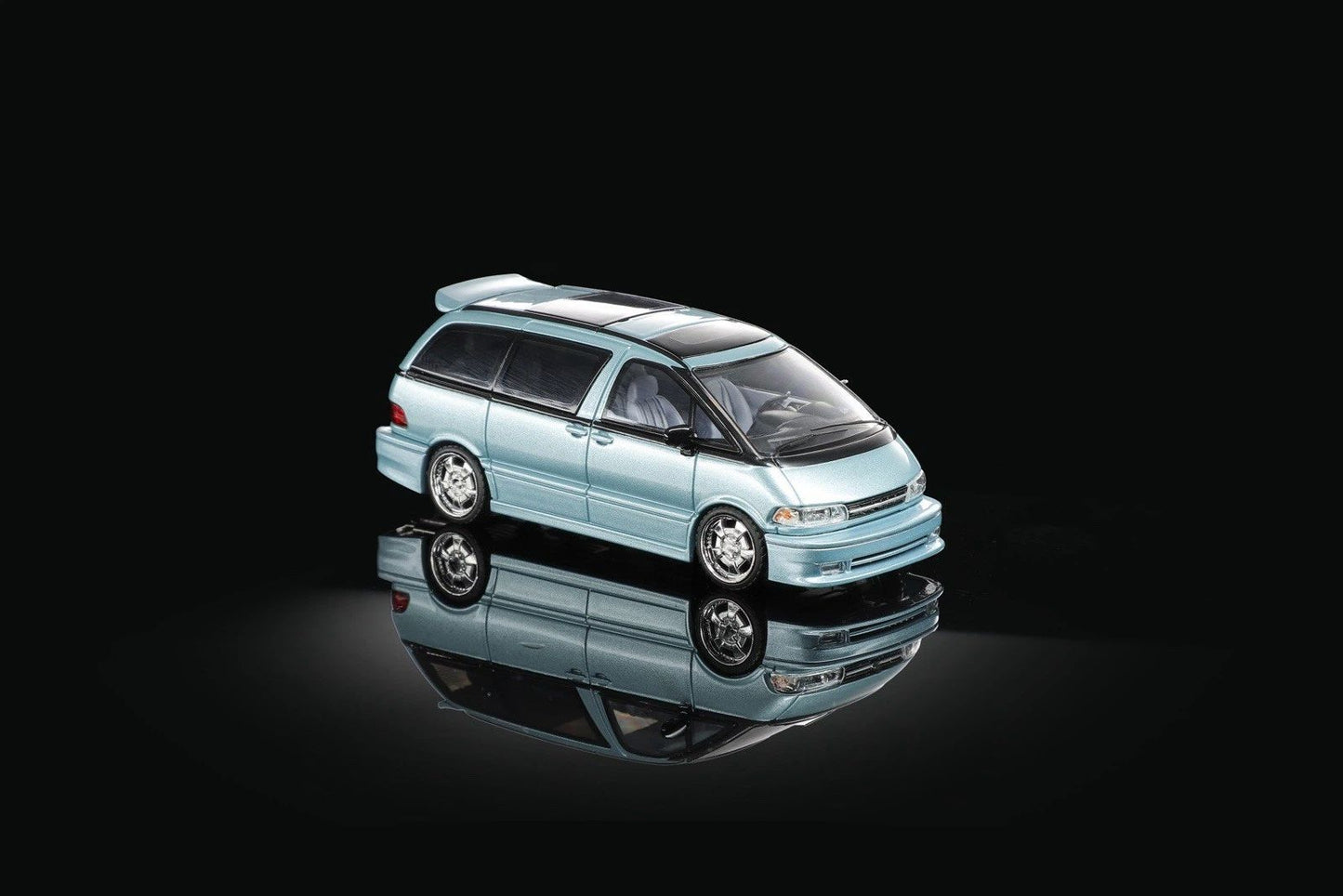 MORTAL 1:64 Classic MPV Previa Van Ice Blue Diecast Model Car Collection Gifts