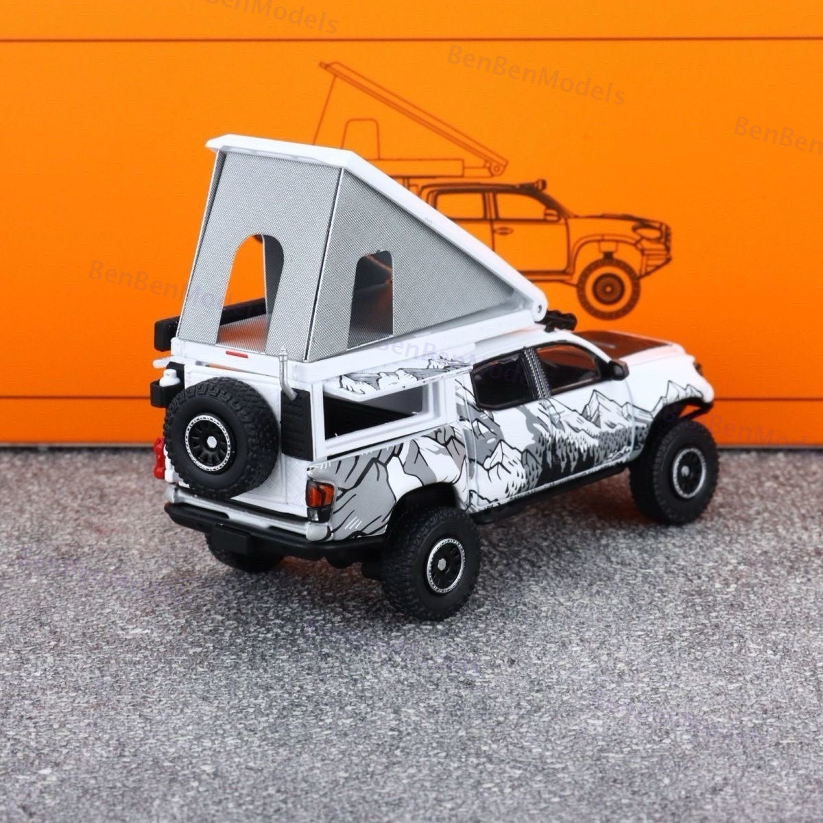 Model 1:64 Collectible Toyota Tacoma Off-Road Camper GCD Car Diecast Gifts
