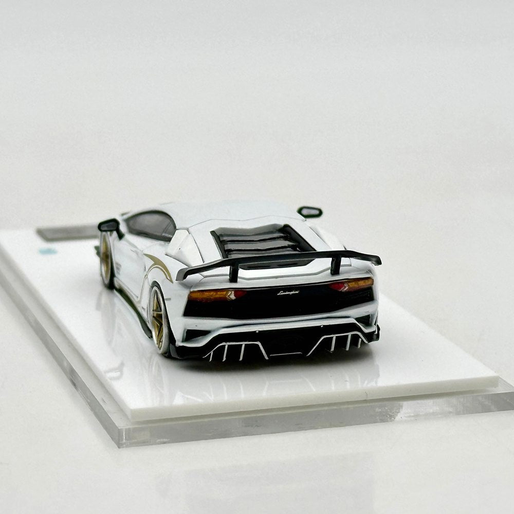 Rotating Wheel 1/64 Aventador S Rowen Supercar White Diecast Alloy Collectible Model Car