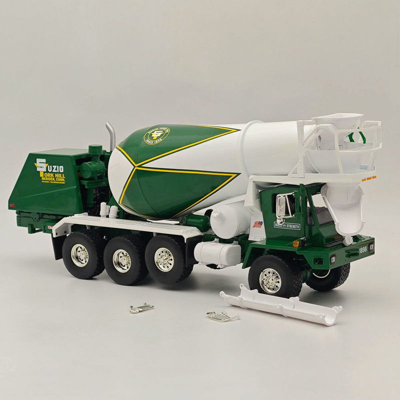 FIRST 1/34 Oshkosh Front Discharge Mixer Green 19-4245 DIECAST METAL REPLICA