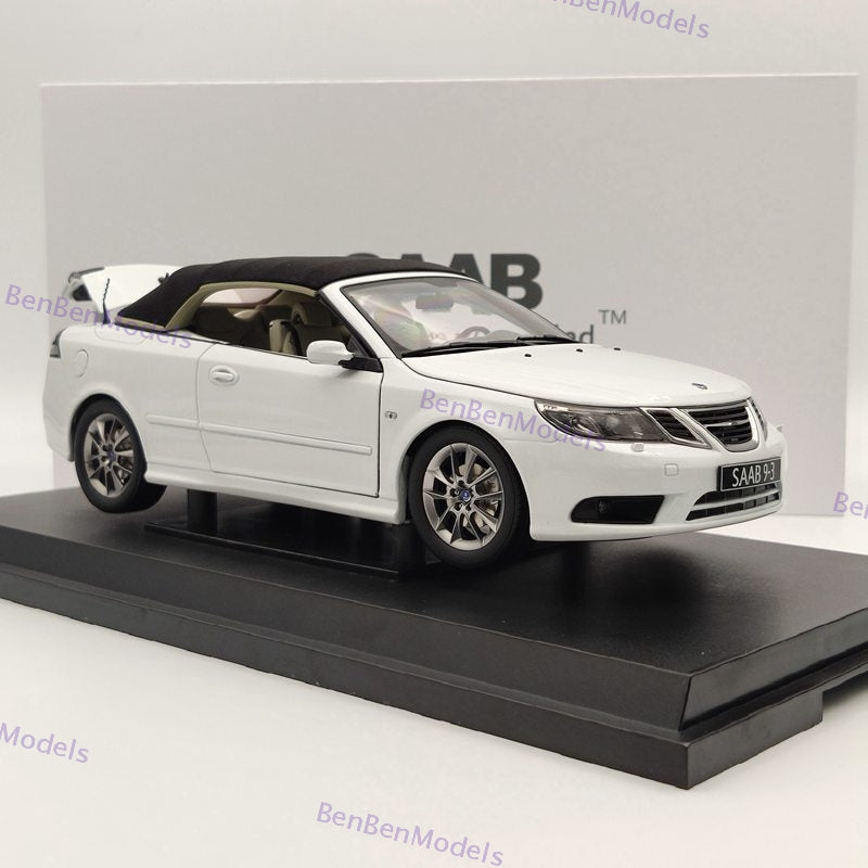 Original 1:18 93 9-3 Convertible Sport Car White Diecast Model Car Limited Edition