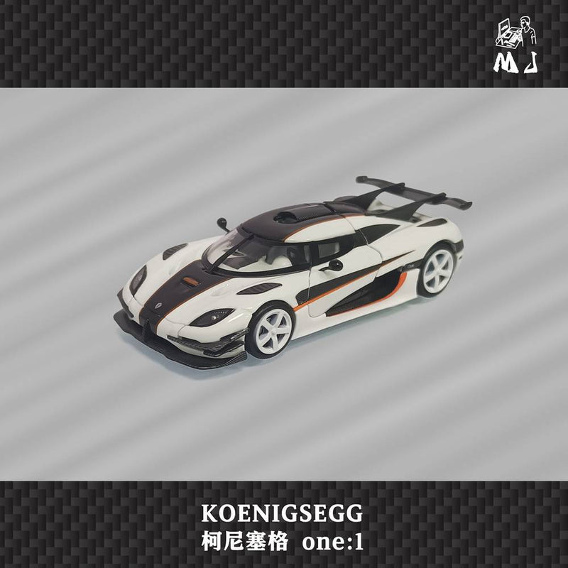 MJ 1:64 Koenigsegg one1 Gulf/Noctilucent Diecast Toys Car Models Miniature Hobby Collection Gifts