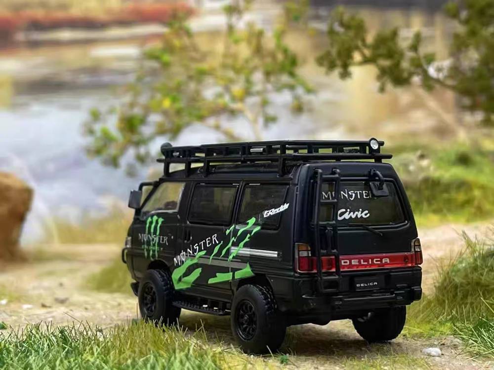 Autobots Models 1:64 for Delica 4X4 Star Wagon Van Diecast Toys Car Miniature Vehicle Hobby Collectible Gifts