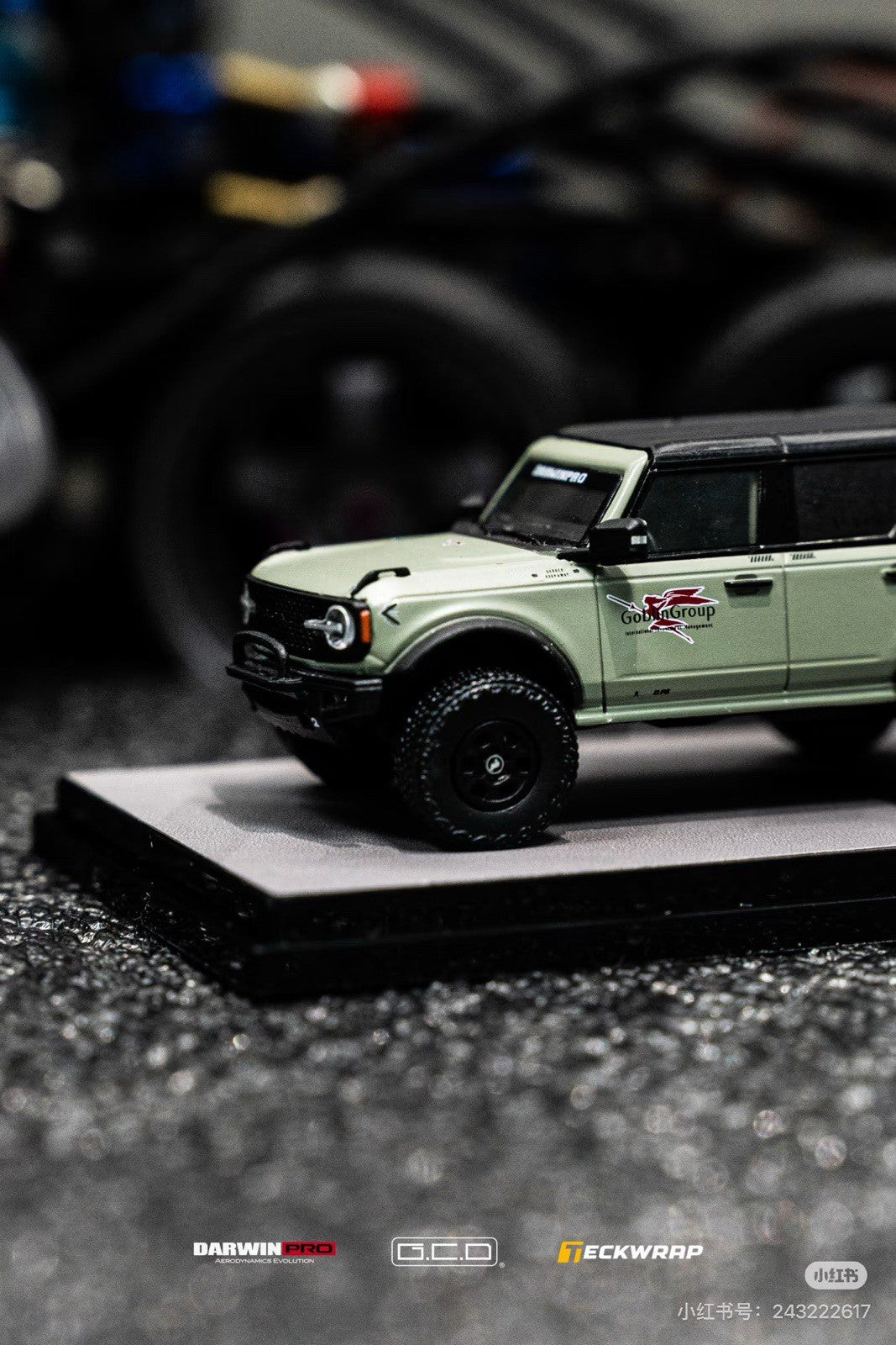 GCD 1:64 for Bronco SUV DarwinPRO Color Scheme SZ Cool Car Show Collectible Gifts Car Models Gifts