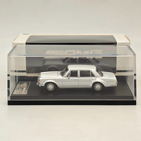 BSC 1:64 Mercedes Benz 300SEL W109 AMG White Diecast Car Model Toy Collections