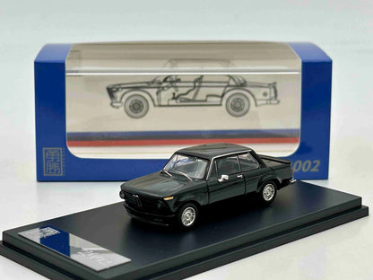 YS 1:64 2002 Turbo Classic Sport Diecast Model Car Limited Edition