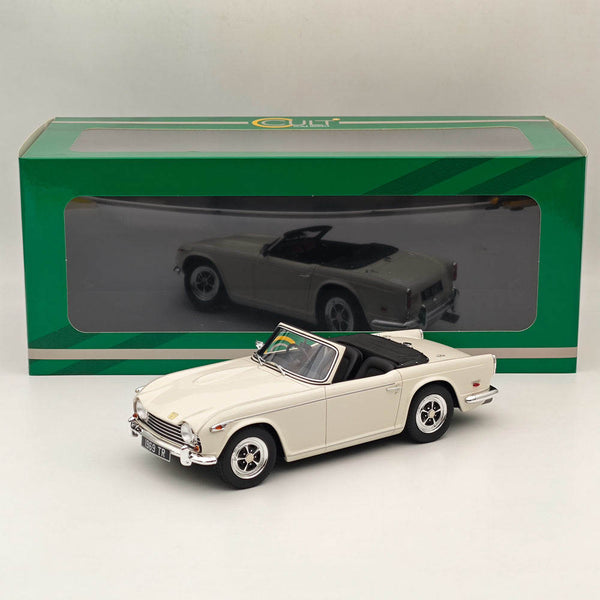 1:18 CULT Triumph TR5 p.i. white 1968 CML069-04 Resin Model Car Limited