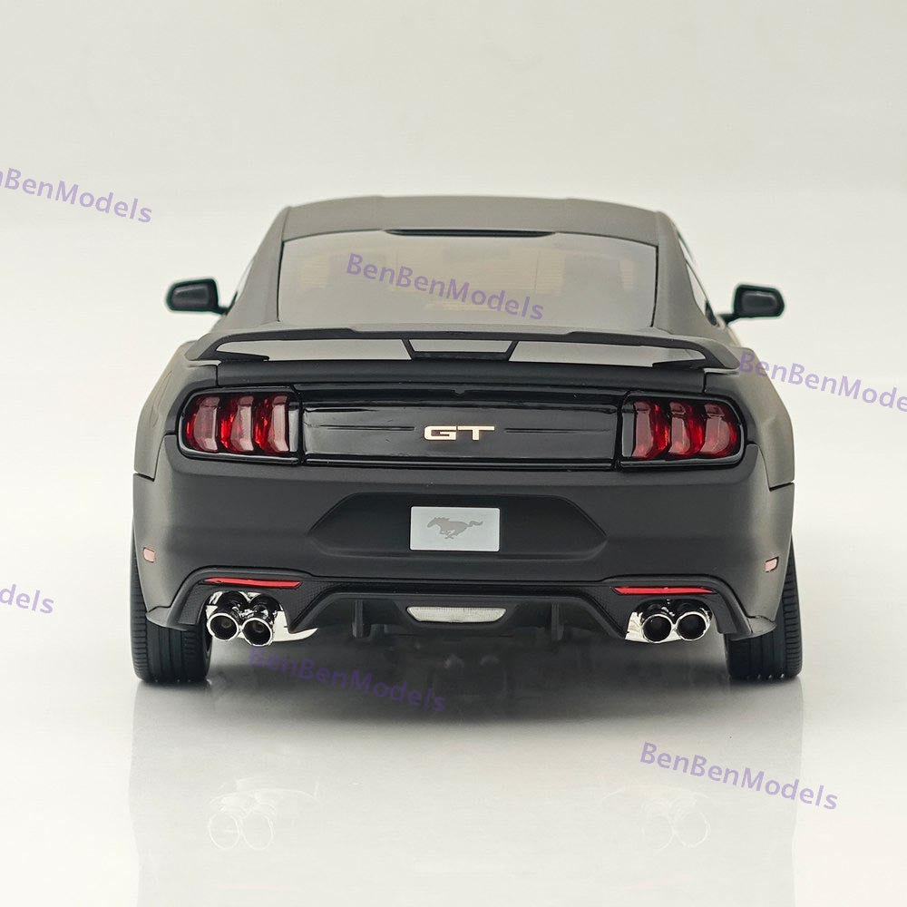 DM 1/18 Scale Replicas Ford Mustang GT 2019 Widebodykit Pack LHD Matt Black