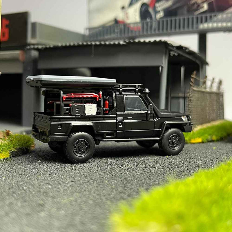 Autobots Models 1/64 TOYOTA LAND CRUISER LC79 Australian Style Modified Time Travel Edition Collection Diecast Toys Car Miniature Hobby Gifts