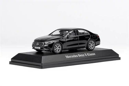 IScale 1:43 Mercedes-Benz E-Klasse E450 W214 Black DieCast Alloy Car Model Gifts