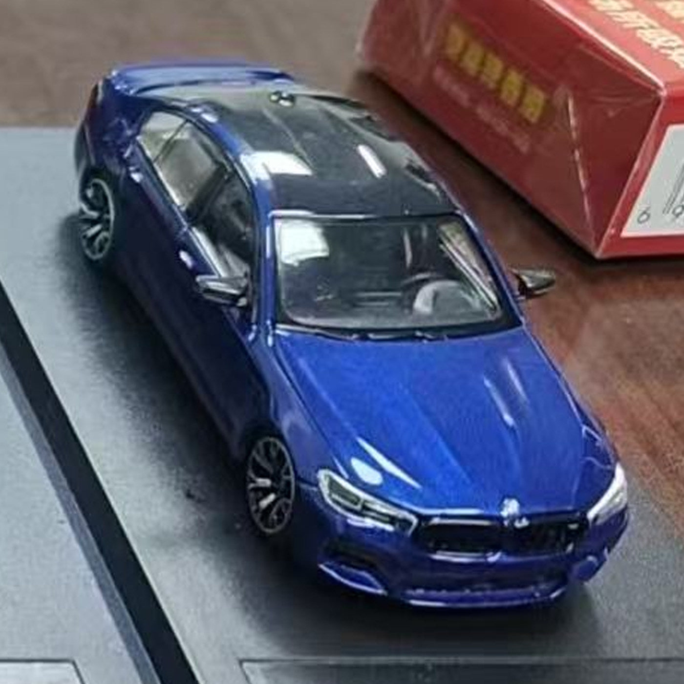 HM 1:64 Scale M5 F90 Four-Door Coupe Die-Cast Toys Car Model Collection 5 Series