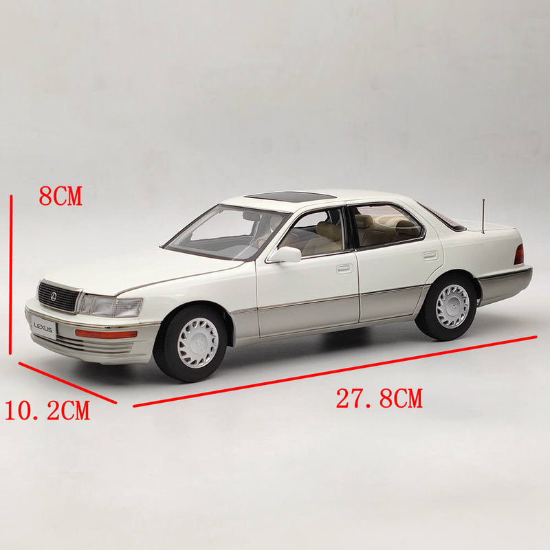 1:18 Toyota Lexus LS400 First Generation White Diecast model Car Collection Open Gift