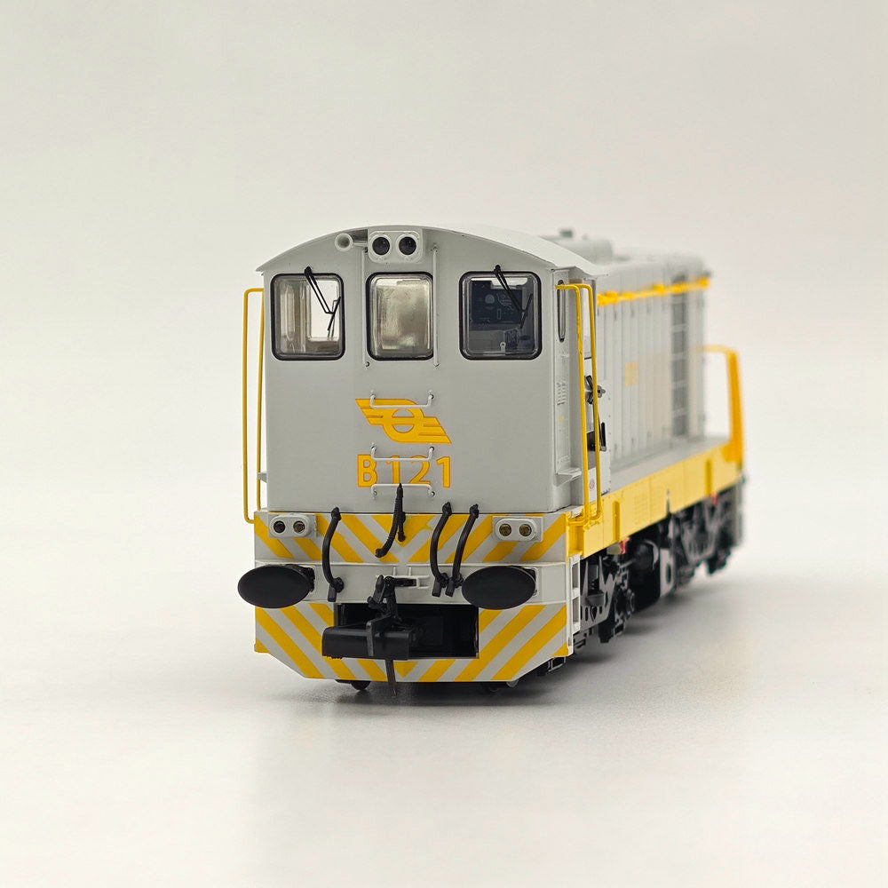 1:76 Murphy Models MM0121 Class 121 Diesel Locomotive B121 in CIE Grey livery -Railways Collection