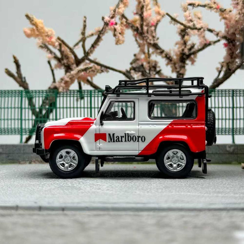 Pre-sale Master 1:64 Land Rover Defender 90 Diecast Toys Car Models Miniature Hobby Collectible Gifts With Accessories