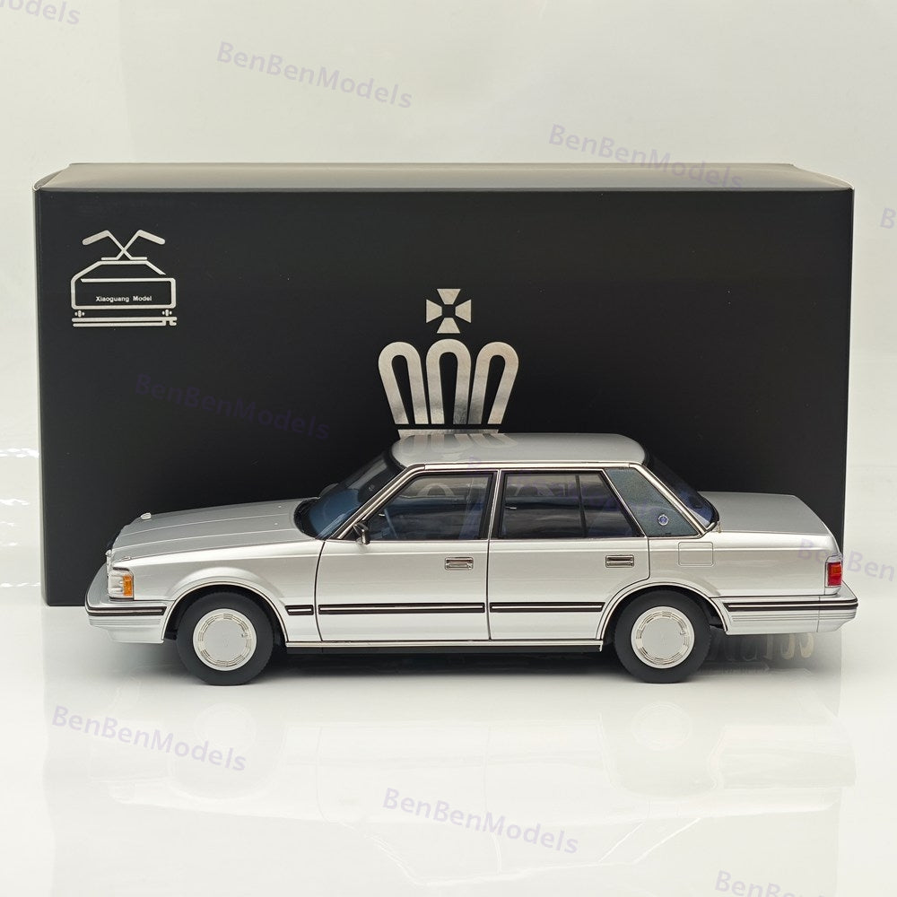 1/18 Toyota Crown Seventh Generation MS122 Silver / Blue Interior Diecast