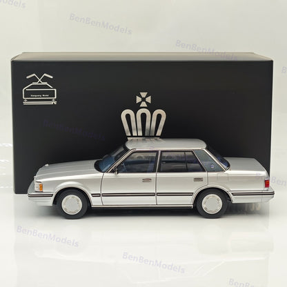 1/18 Toyota Crown Seventh Generation MS122 Silver / Blue Interior Diecast