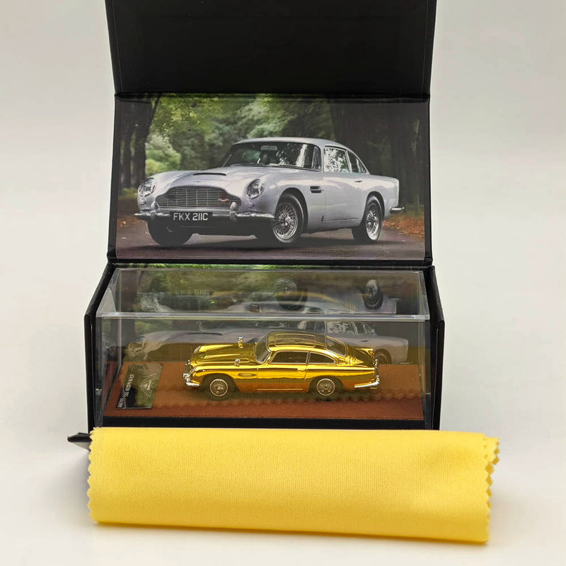 XiaoGuang 1/64 ASTON MARTIN DB5 Gold Limited 999 Diecast  Models Car Collection