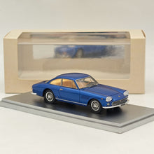 1:43 ESVAL MODEL Ferrari 330 GT 2+2 berlinetta série 1-1964 Modèle en résine bleue 