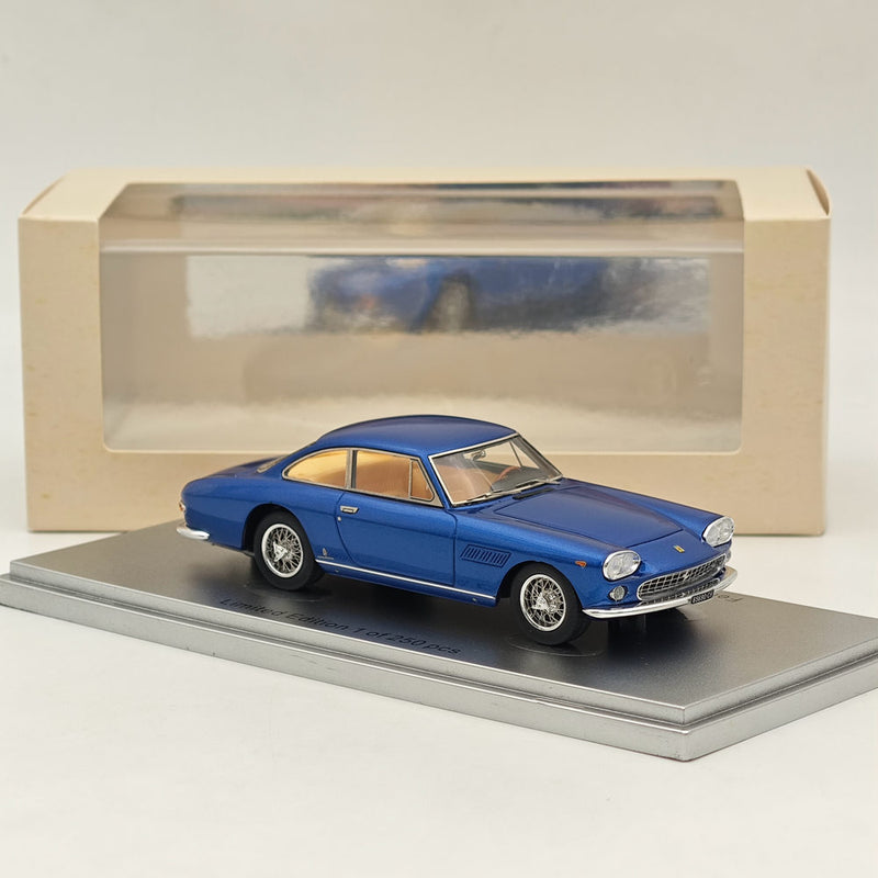 1:43 ESVAL MODEL Ferrari 330 GT 2+2 berlinetta 1 series-1964 Blue Resin Model