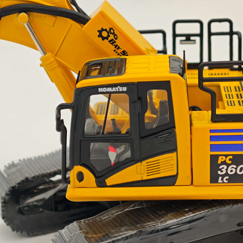 FIRST 1/50 Komatsu PC360LC-11 with Bay Shore Systems DH60 Drill & Augerr 50-3414