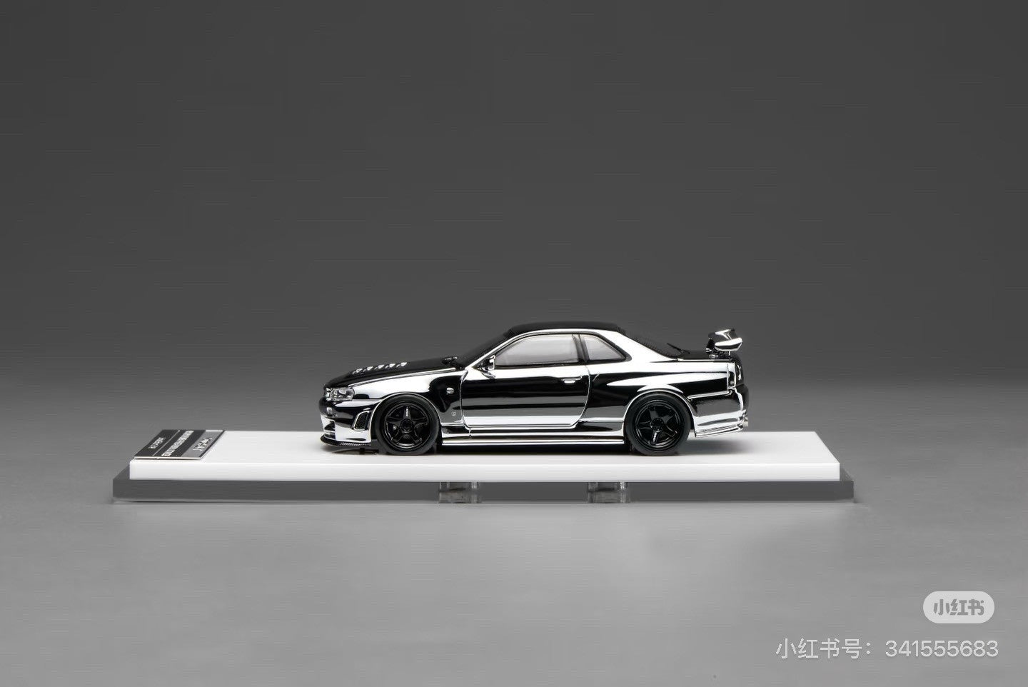 MOTORHELIX 1:64 Diecast GT Show for GT-R (R34) Custom Electroplating Silver Toys Car Model Gifts