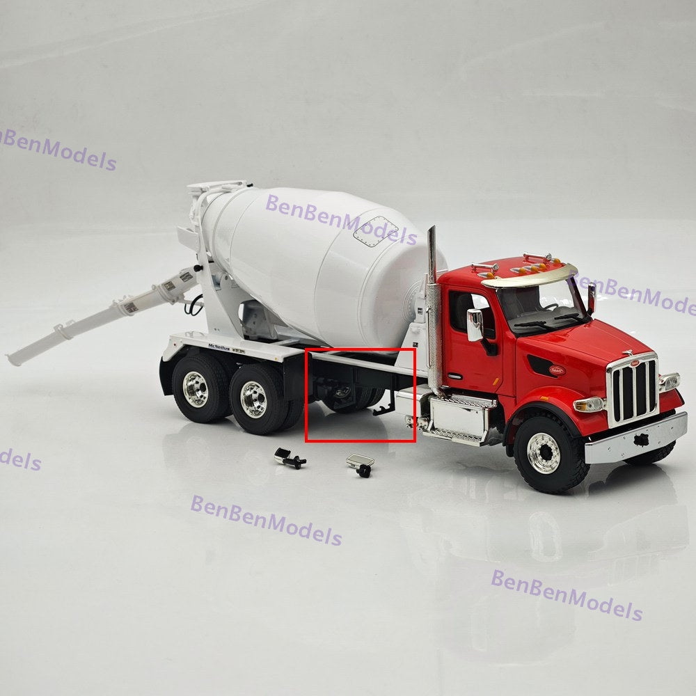 1/34 FIRST Peterbilt 567 with McNeilus Standard Mixer Body 10-4194 DIECAST Used