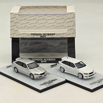 Mortal 1:64 TOYOTA ALTEZZA GITA ELIXIR Trailer Set JDM Alloy Diecast Car Models Collectible Gifts 999 PCS