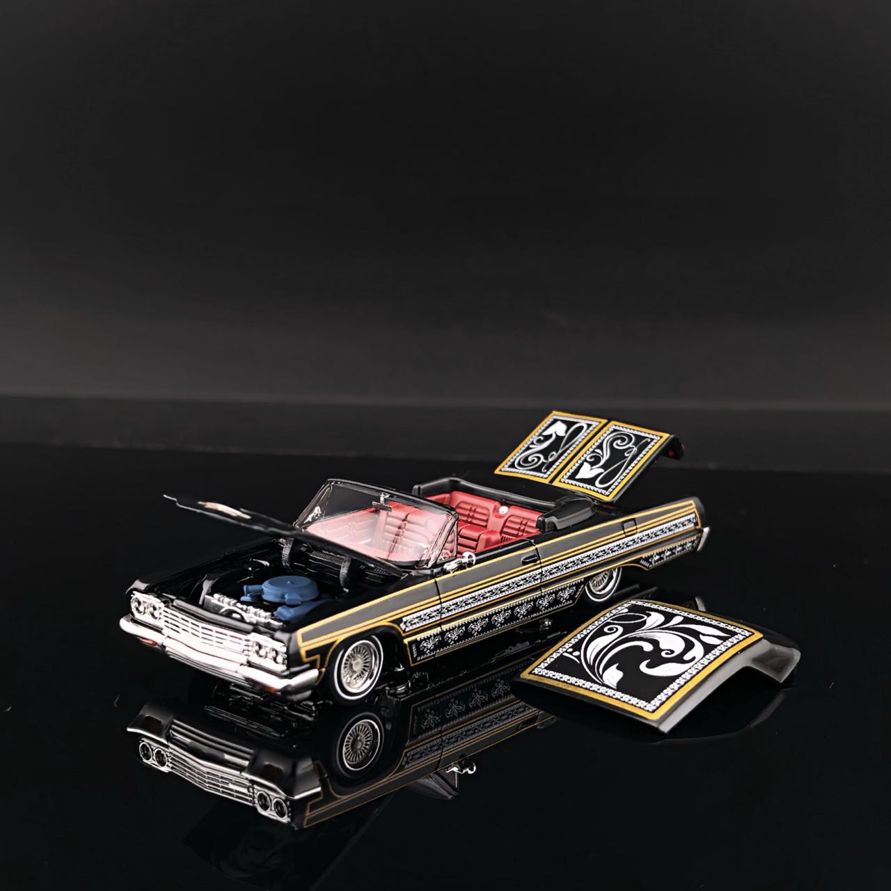 Pre-order Fine Works FW 1:64 Impala Lowrider Black Gold Openable Convertible Adjustable Chassis Diecast Alloy Car