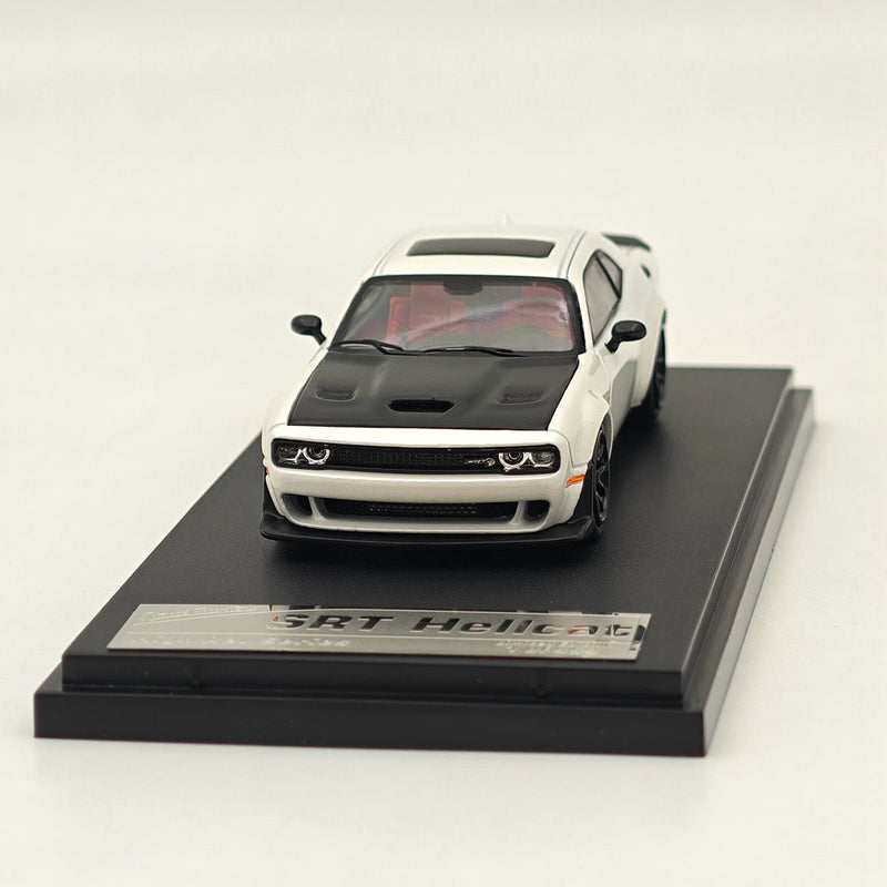 1:64 SH Dodge SRT Hellcat Muscle Sports White Carbon Model Diecast Metal Car