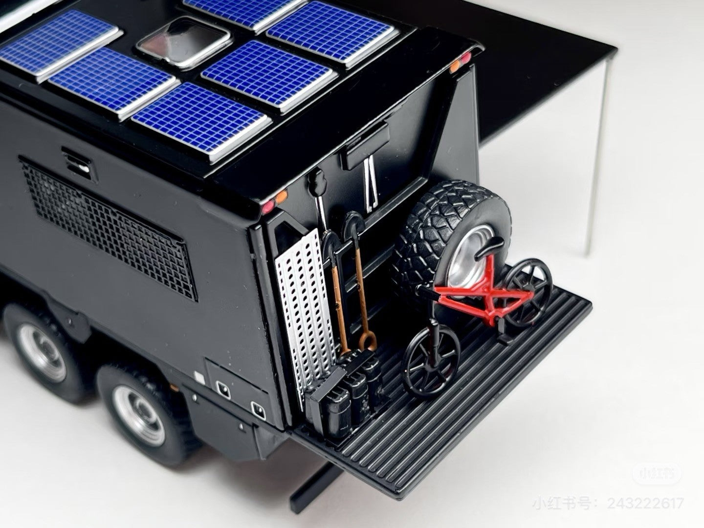 1/64 GCD GT Show Arocs 8x8 Expedition Vehicle 318 Route Black Diecast Car Model Gifts