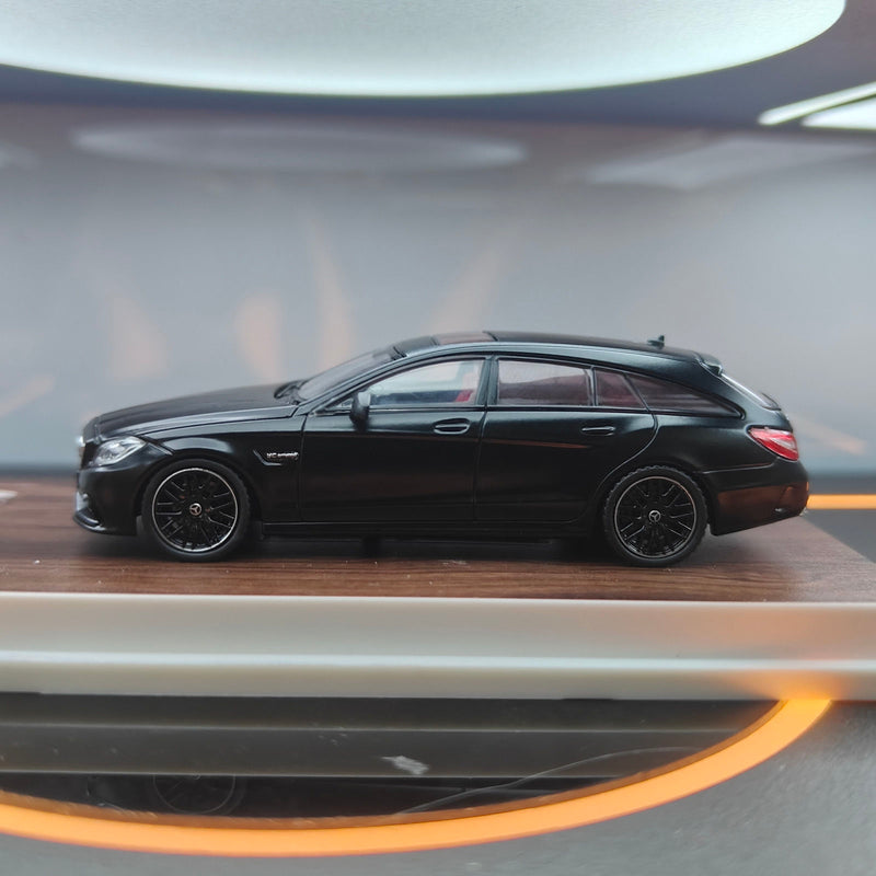 MJ 1:64 MERCEDES-BENZ CLS63 AMG Shooting Brake/Devil's Eye/Suit thug Bridge Car/Station Wagon Diecast Toys Car Models Collection Gifts Limited Edition