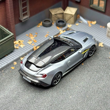 KING MODEL 1:64 Aston Martin Vanquish Zagato Shooting Brake Diecast Toys Car Model Gifts