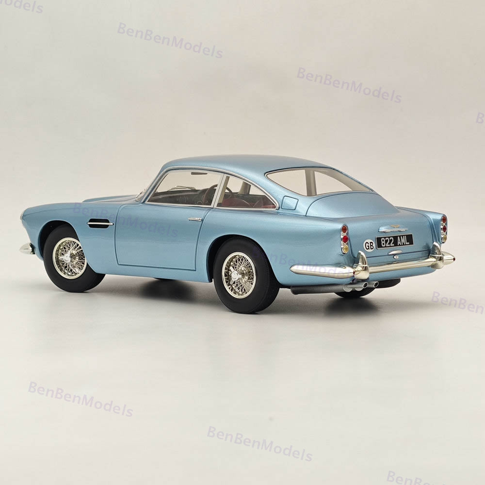 CULT 1:18 Aston Martin DB4 Blue Metallic Resin Model Car Collection CML062-1