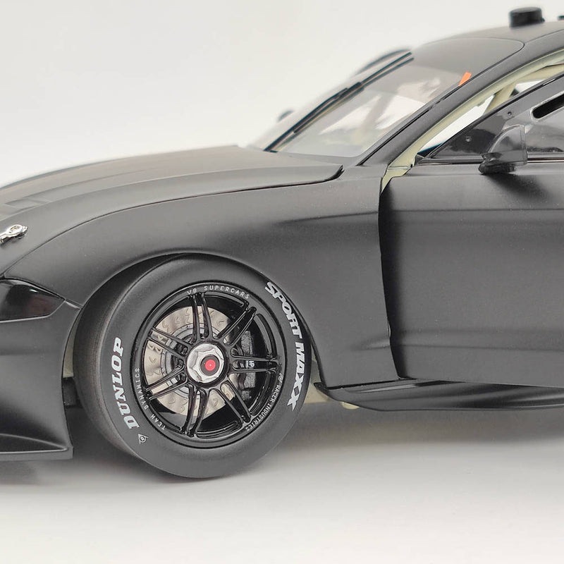 1/18 Authentic Ford Mustang GT Supercar - Matte Black Plain Body Edition Diecast Toys Car Gift