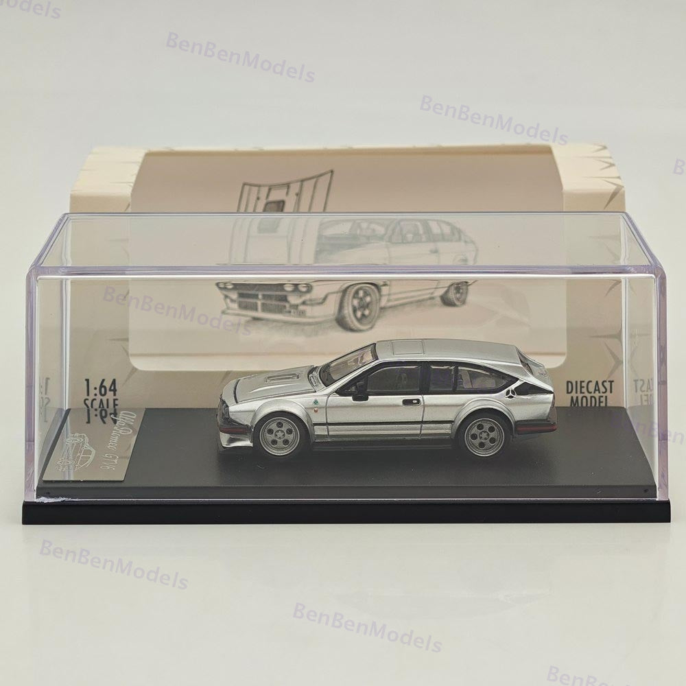 RM 1/64 Alfa Romeo GTV6 Gold/Silver Diecast Toys Car Models Collection Gifts