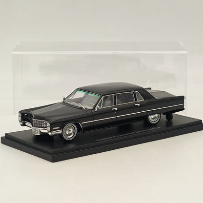 Modèle réduit de voiture Cadillac Fleetwood Seventy-Five noire, édition limitée, 1/43 AutoCult Avenue 43 
