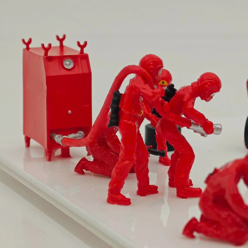 1/43 Scale F1 Pit Crew Resin Figures 12pcs Set for Racing Car Model Diorama