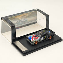 Arme de rue 1:64 Ford Mustang 1965 Ken Block's Hoonicorn RTR V2 #43 Modèle moulé sous pression Collection en édition limitée 