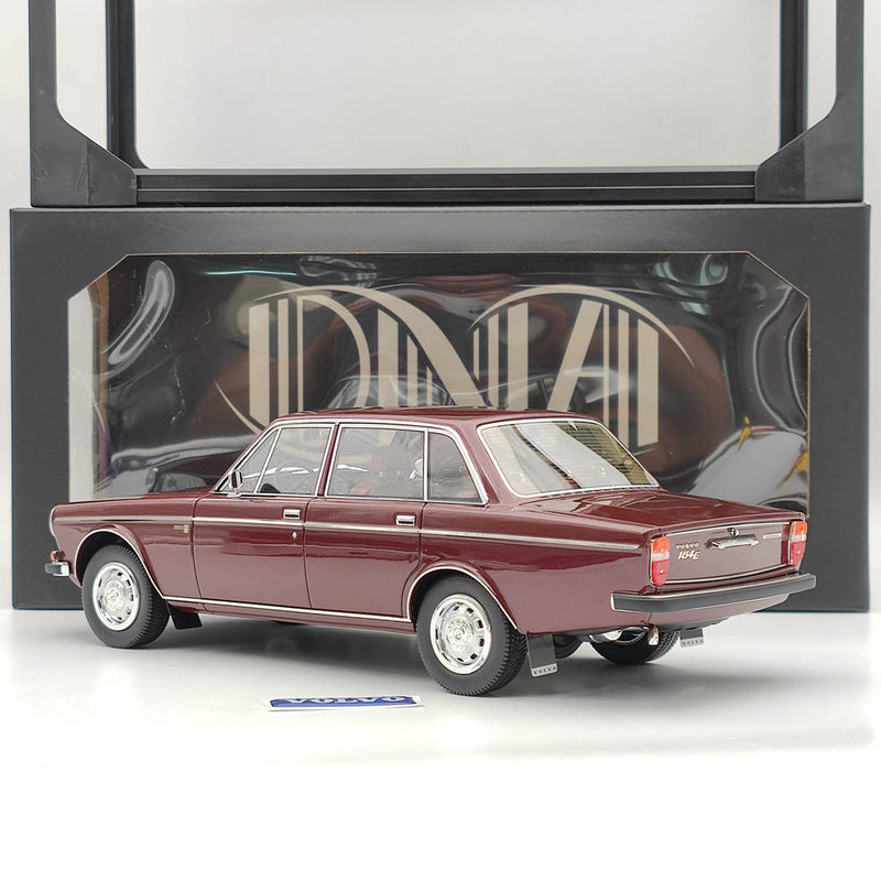 DNA Collectibles 1/18 Volvo 164 E 1972 DNA000158 Resin Model Car Limited Red Toys Gift