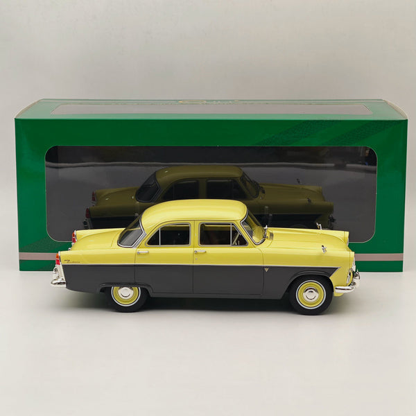 CULT 1:18 Ford Zodiac 206E Saloon 1957 CML085-2 Yellow-Grey Resin Model Car