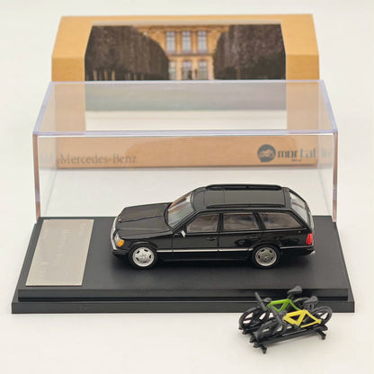 Tout nouveau Mortal 1:64 Mercedes-Benz S124 Travel Diecast Toys Modèles Collection Cadeaux Blanc/Noir 