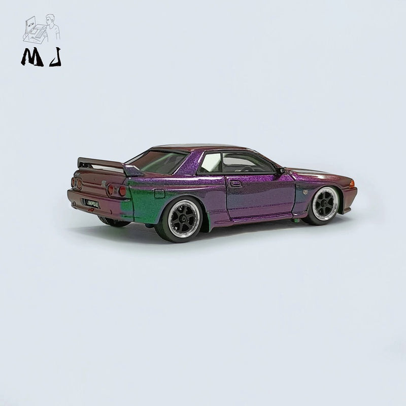 Pre-sale MJ 1:64 Nissan GTR R32 Resin Miniature Models Toys Car Hobby Collection Gifts Chameleon