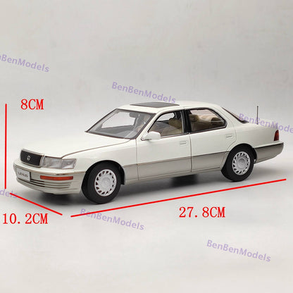 1/18 Toyota Lexus LS400 First Generation White Diecast Model Car Collection Open