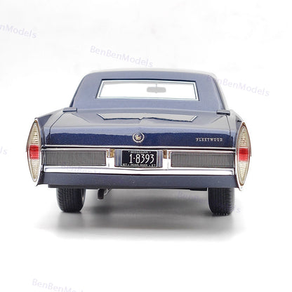 1:18 BOS Cadillac Fleetwood Series 75 Limousine 1967 Blue BOS393 Resin Model Car