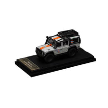 Master 1:64 Land Rover Defender 110 Gulf Big wheel Diecast Toys Car Models Limited Collection Gifts